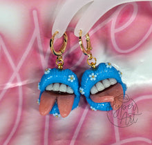 Load image into Gallery viewer, Blue Blossom Micro Mouth Earrings