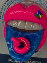 Load image into Gallery viewer, Float Check Popsocket