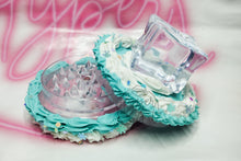 Load image into Gallery viewer, Cake Grinders