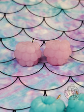 Load image into Gallery viewer, Raspberry Studs