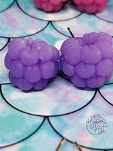 Load image into Gallery viewer, Raspberry Studs