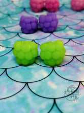 Load image into Gallery viewer, Raspberry Studs