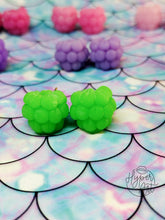 Load image into Gallery viewer, Raspberry Studs