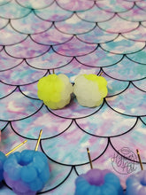 Load image into Gallery viewer, Raspberry Studs