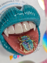 Load image into Gallery viewer, Pharoahs Favorite Popsocket
