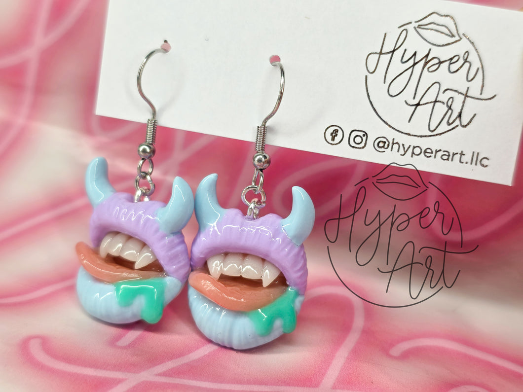 Soft Static Micro Mouth Earrings