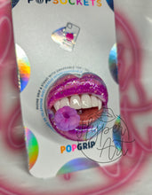 Load image into Gallery viewer, Berrianna Popsocket
