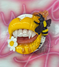 Load image into Gallery viewer, Honey Glazed HyperVentilate cLip
