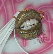 Load image into Gallery viewer, Midas Bite Keychain
